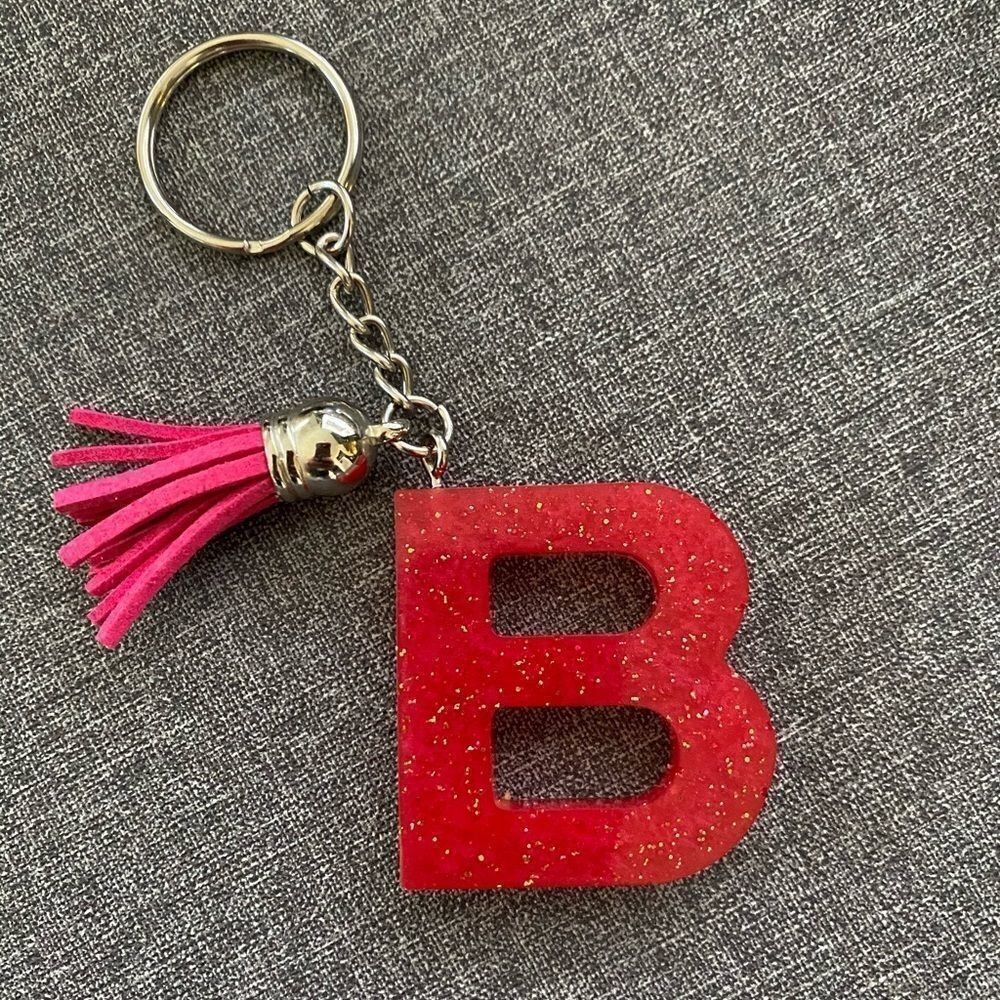 Beautiful custom resin keychain - Picture 1 of 4